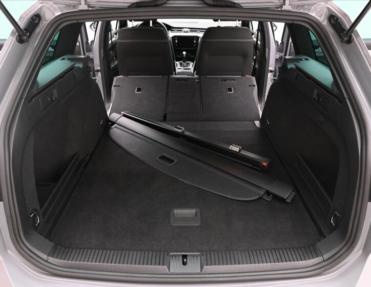 Volkswagen Passat Kombi 2,0 l 110 kw