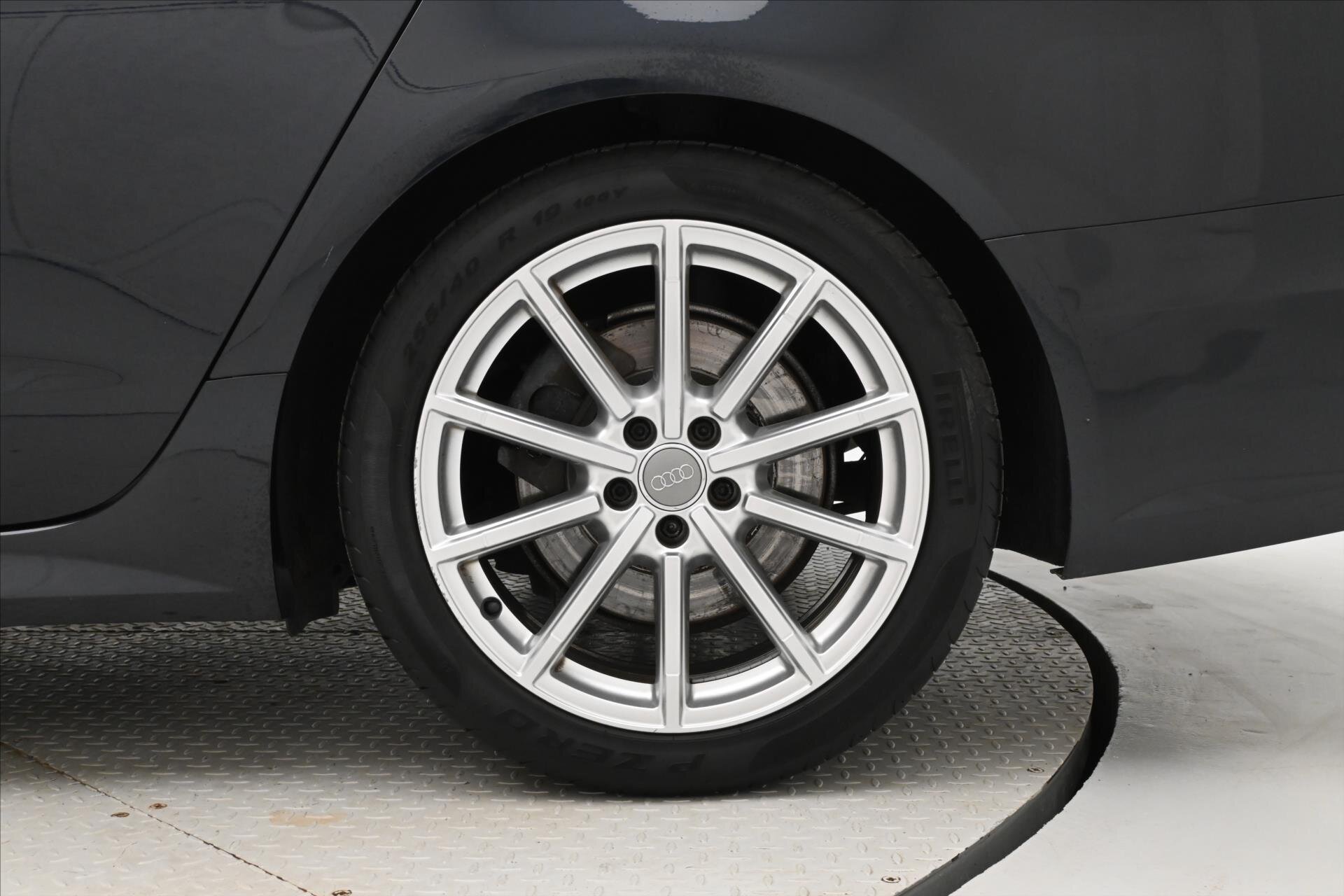 Audi A6 Kombi 3,0 l 200 kw