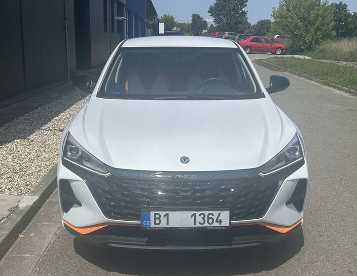 Dongfeng Ostatní Sedan / Limuzína 1,5 l 86 kw