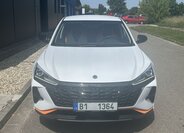 Dongfeng Ostatní Sedan / Limuzína 1,5 l 86 kw
