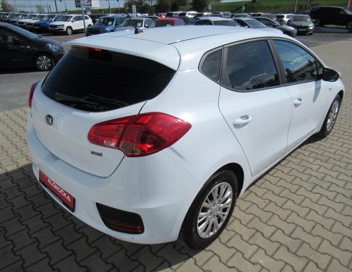 KIA Ceed 5