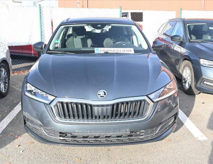 Škoda Octavia 1