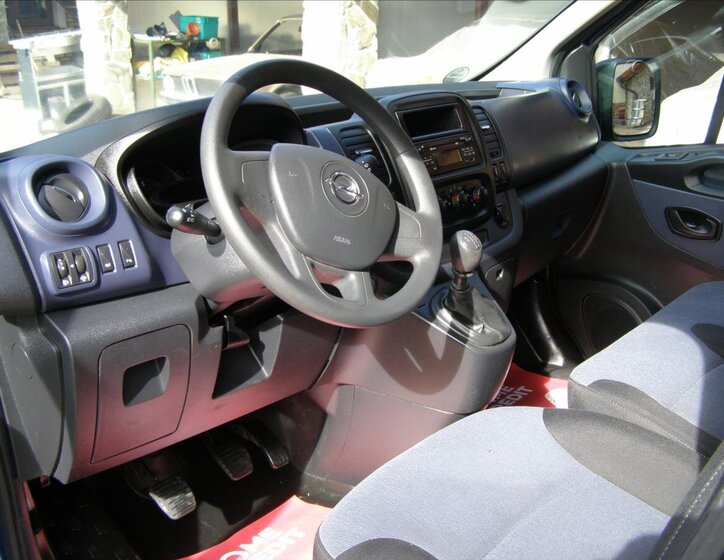 Opel Vivaro Ostatní 1,6 l 89 kw