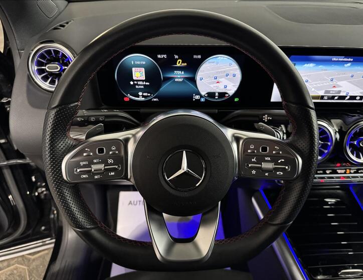 Mercedes-Benz GLA 17