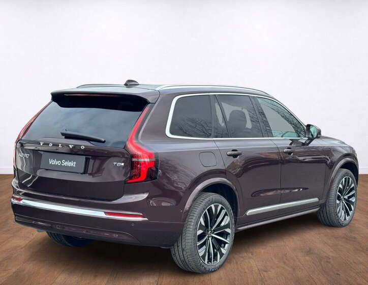 Volvo XC90 SUV / Terénní 2,0 l 335 kw
