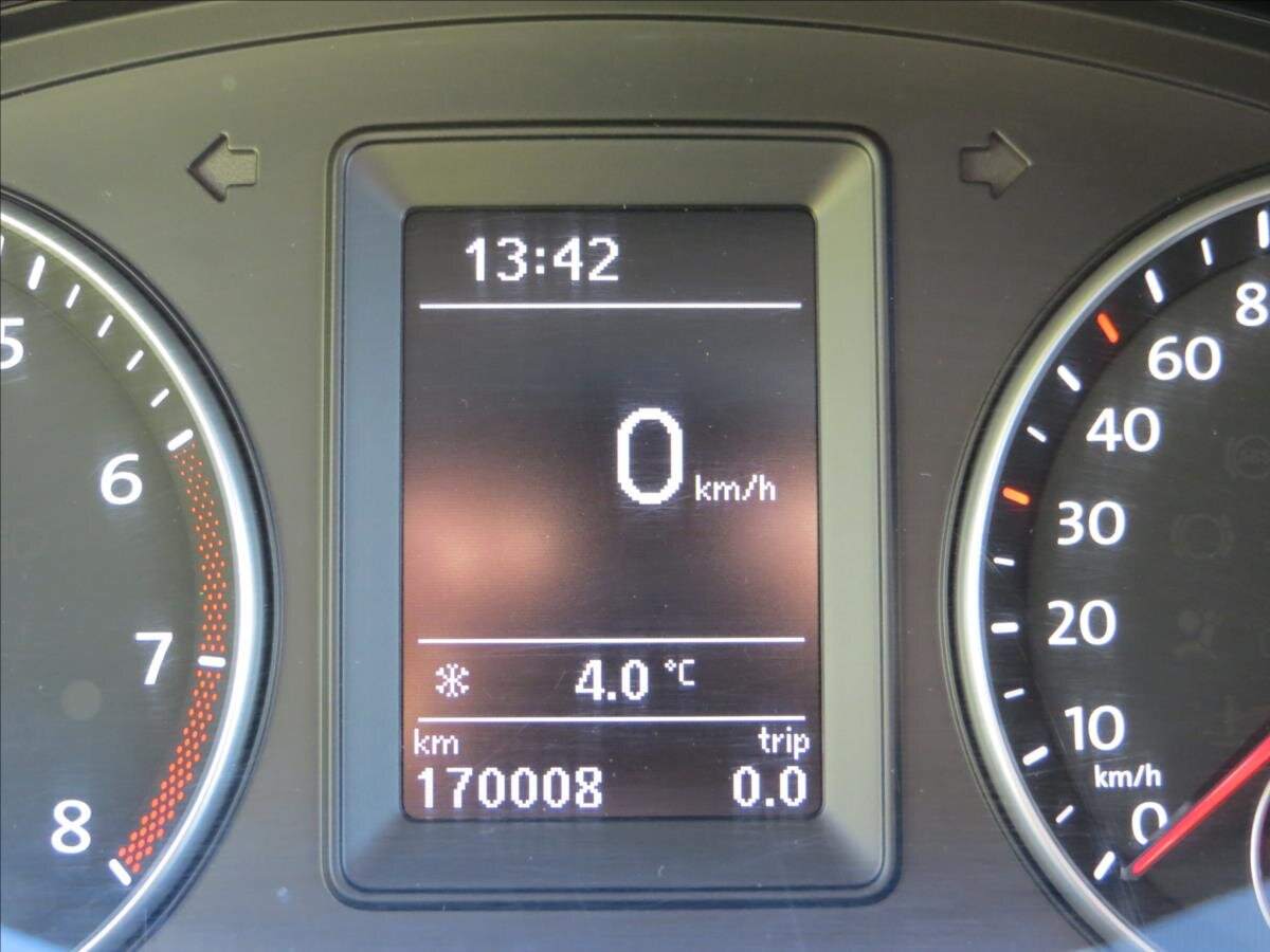 Volkswagen Caddy Skříň 1,4 l 81 kw