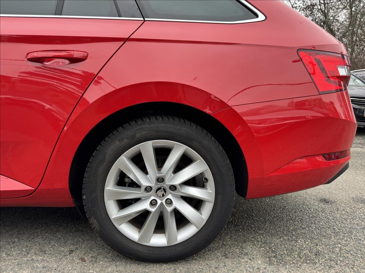 Škoda Superb Kombi 2,0 l 110 kw