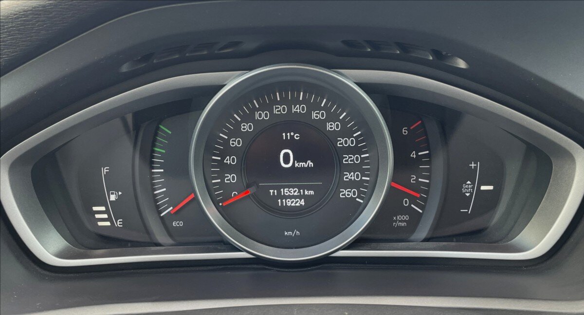 Volvo V40 Hatchback 2,0 l 88 kw