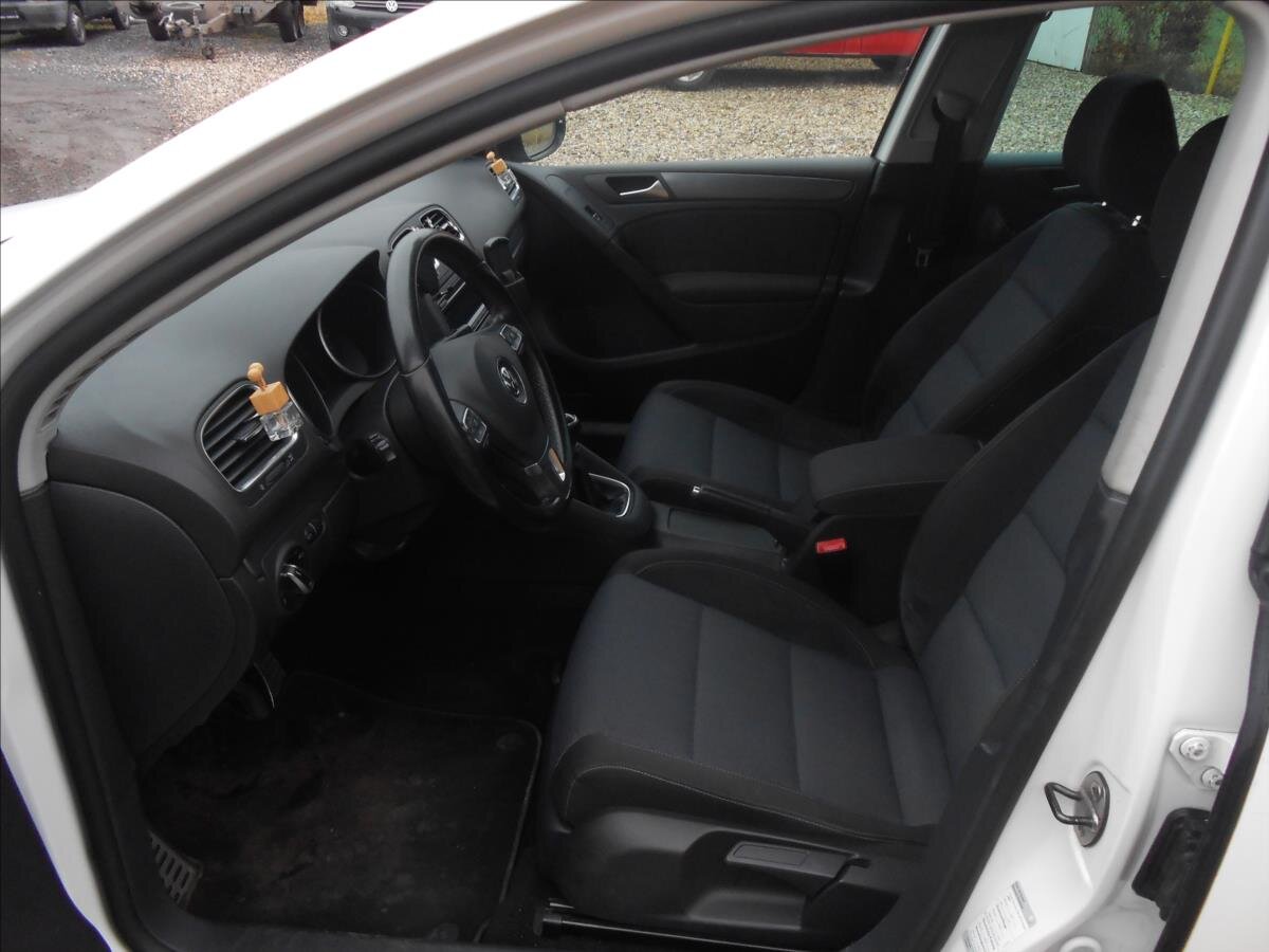 Volkswagen Golf Hatchback 1,2 l 63 kw