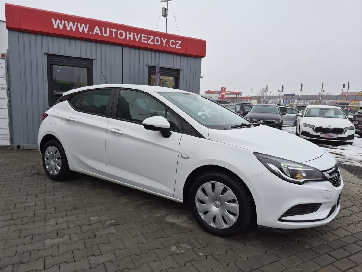 Opel Astra Hatchback 999,0 77 kw