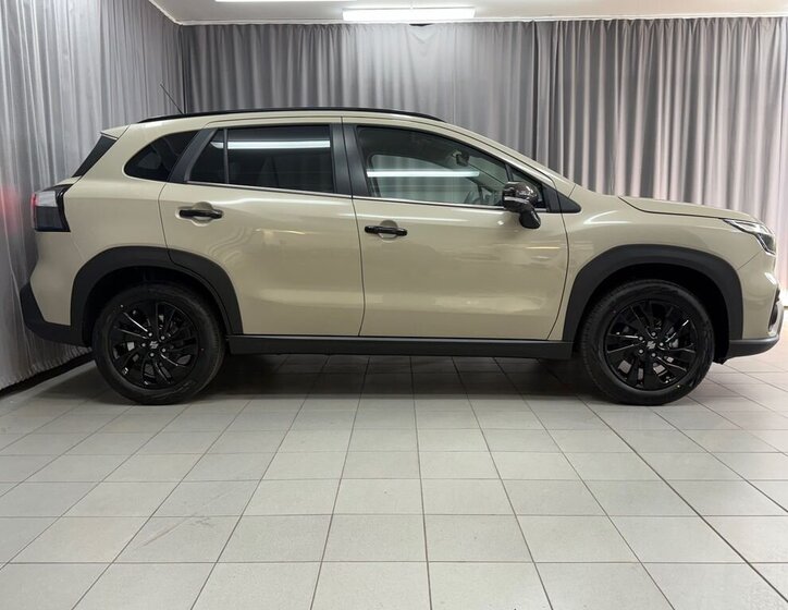 Suzuki S-Cross SUV / Terénní 1,4 l 81 kw