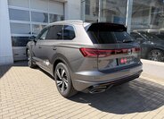 Volkswagen Touareg SUV / Terénní 3,0 l 210 kw