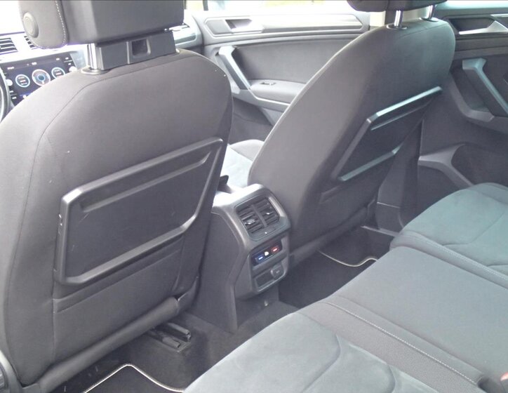 Volkswagen Tiguan SUV / Terénní 2,0 l 110 kw