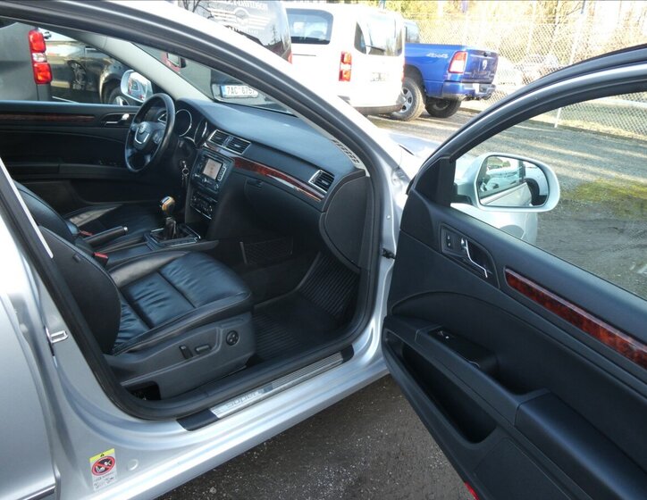 Škoda Superb Kombi 2,0 l 125 kw