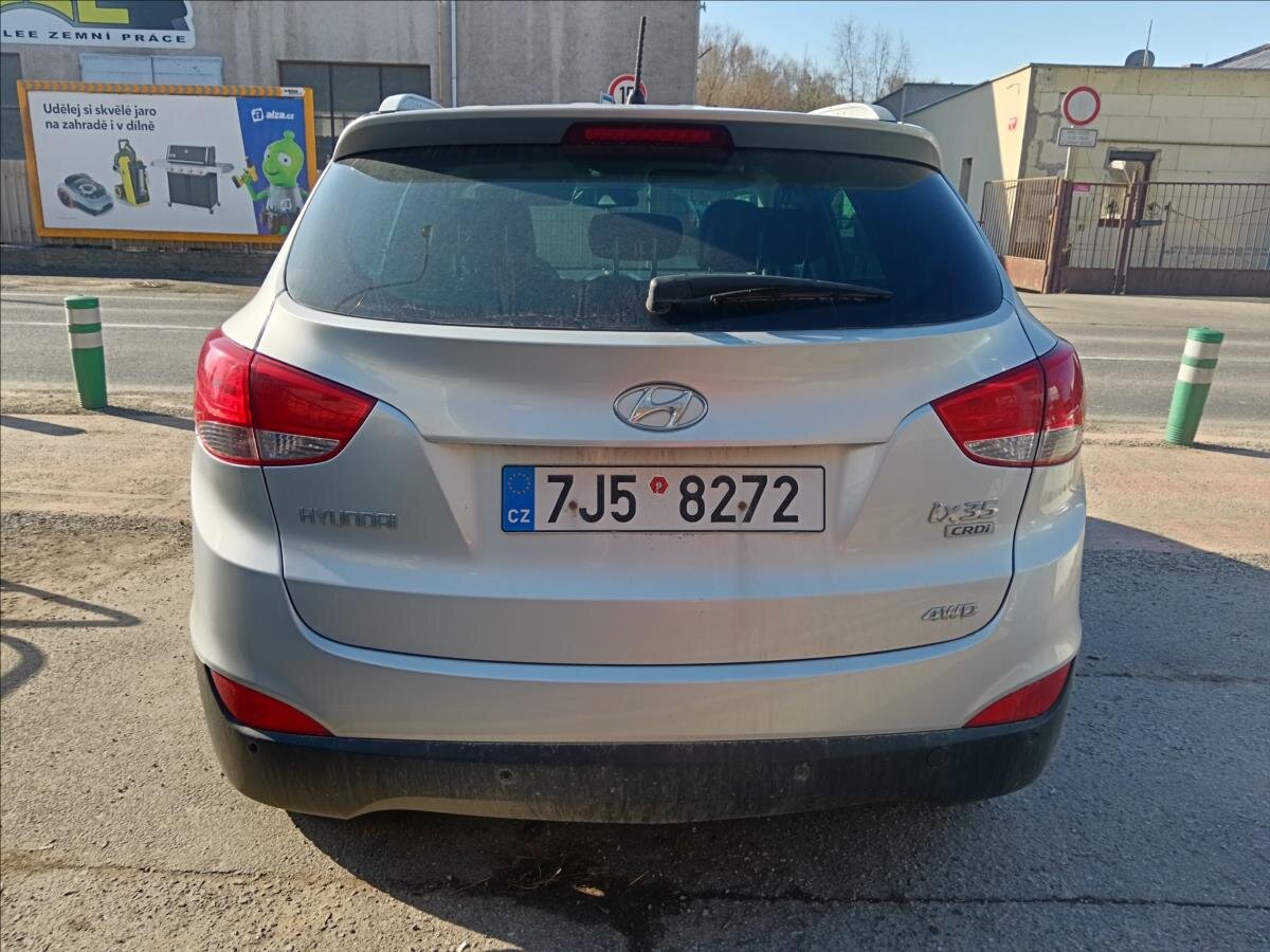 Hyundai ix35 Kombi 2,0 l 100 kw