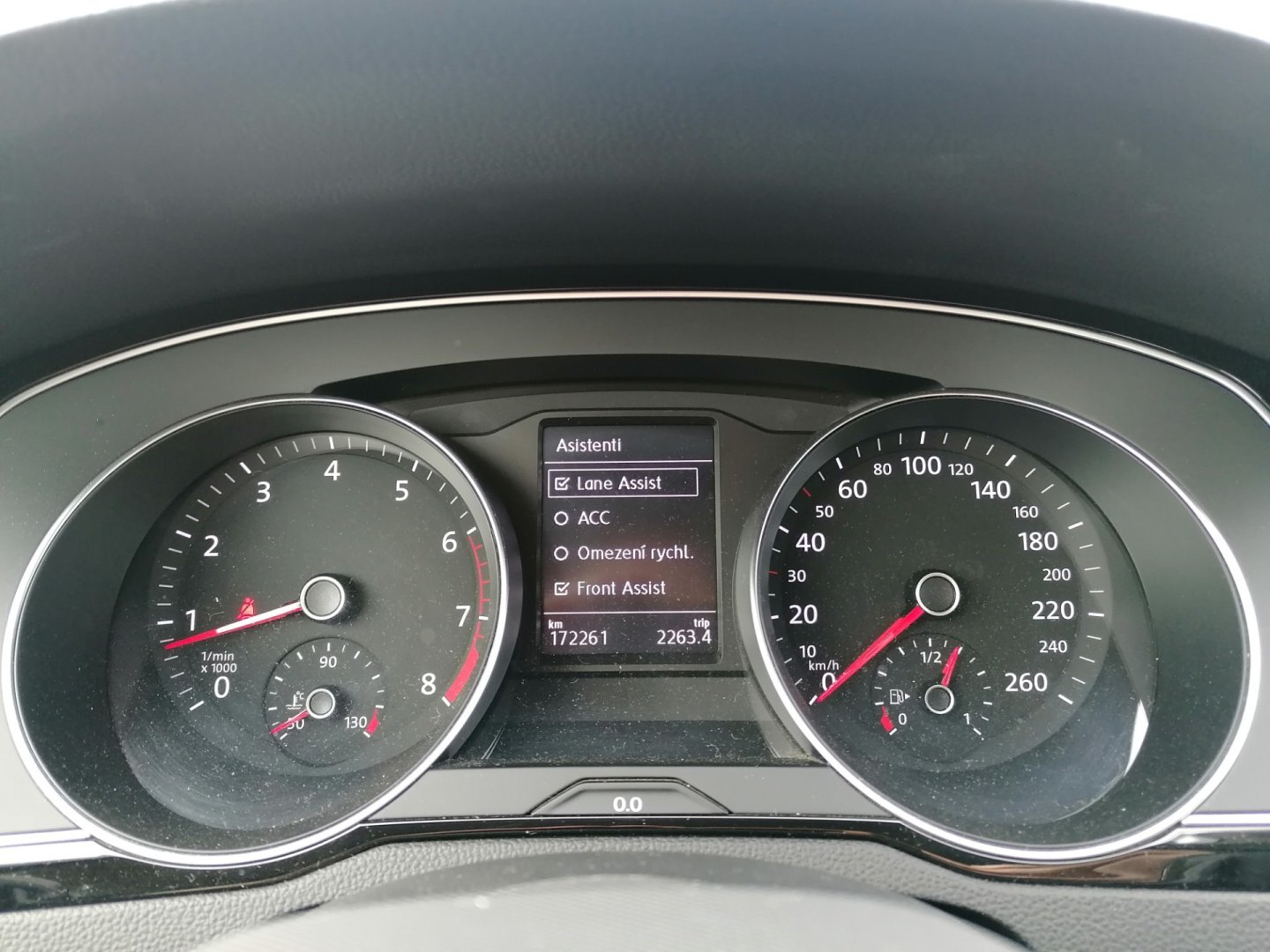 Volkswagen Passat Sedan / Limuzína 1,5 l 110 kw