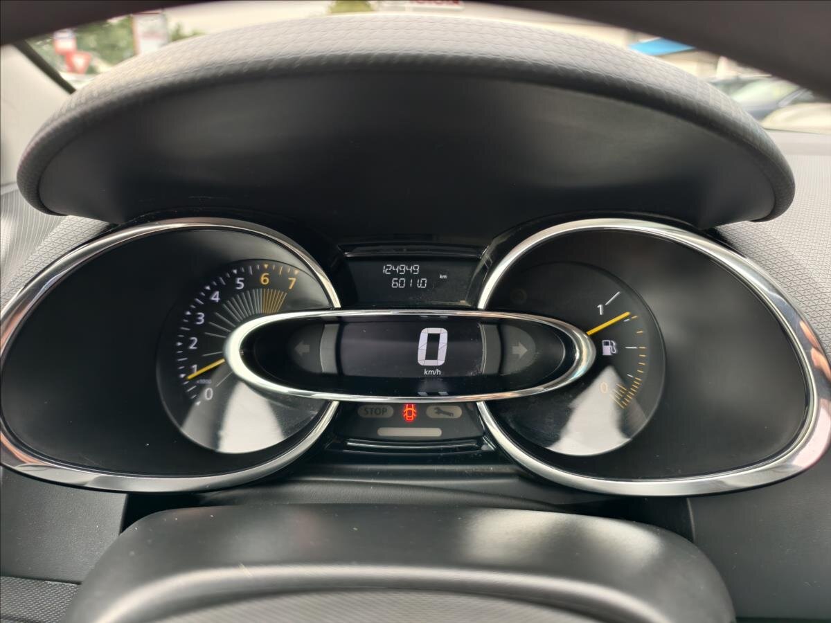 Renault Clio Hatchback 1,1 l 54 kw