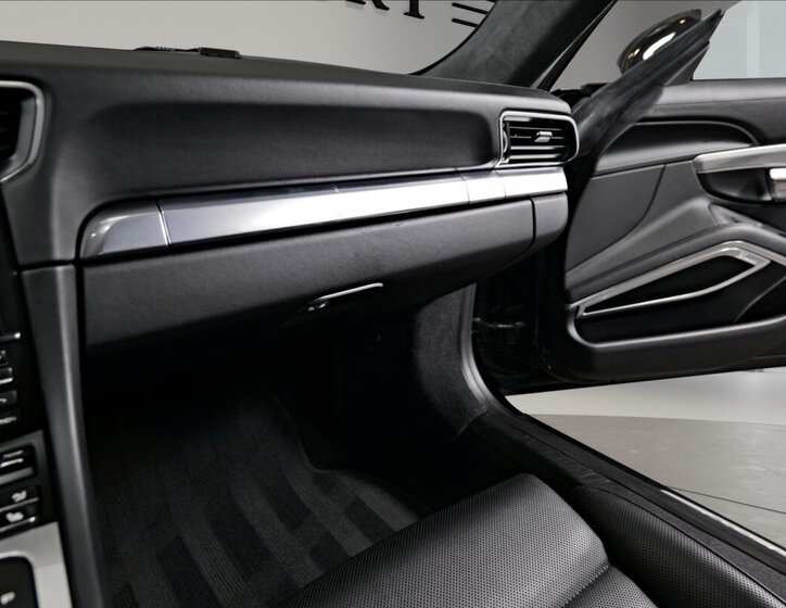 Porsche 911 Kupé 3,8 l 383 kw