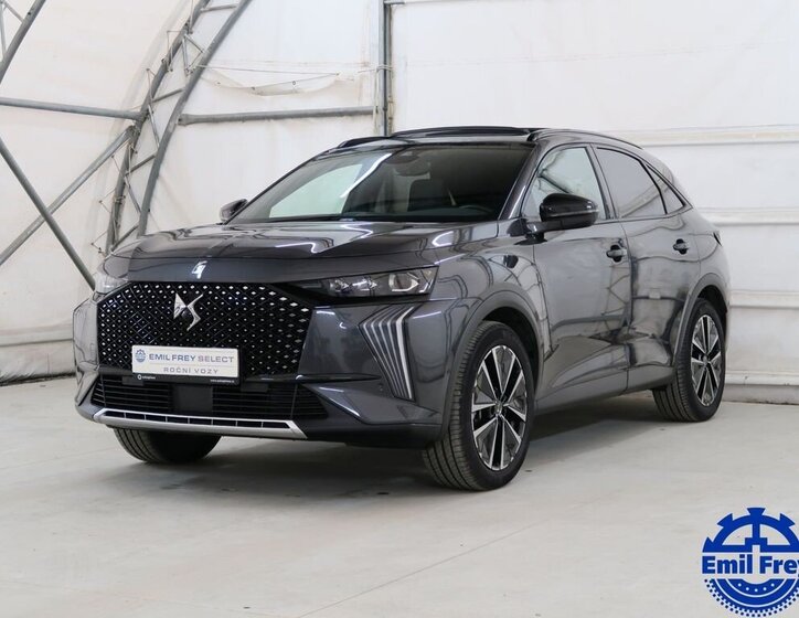 DS Automobiles DS7 Crossback 1