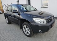 Toyota RAV4 Kombi 2,2 l 100 kw