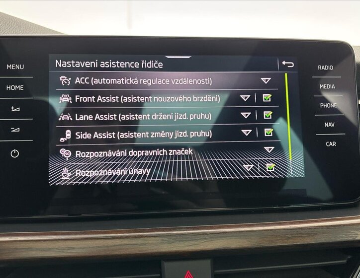 Škoda Kamiq SUV / Terénní 1,5 l 110 kw