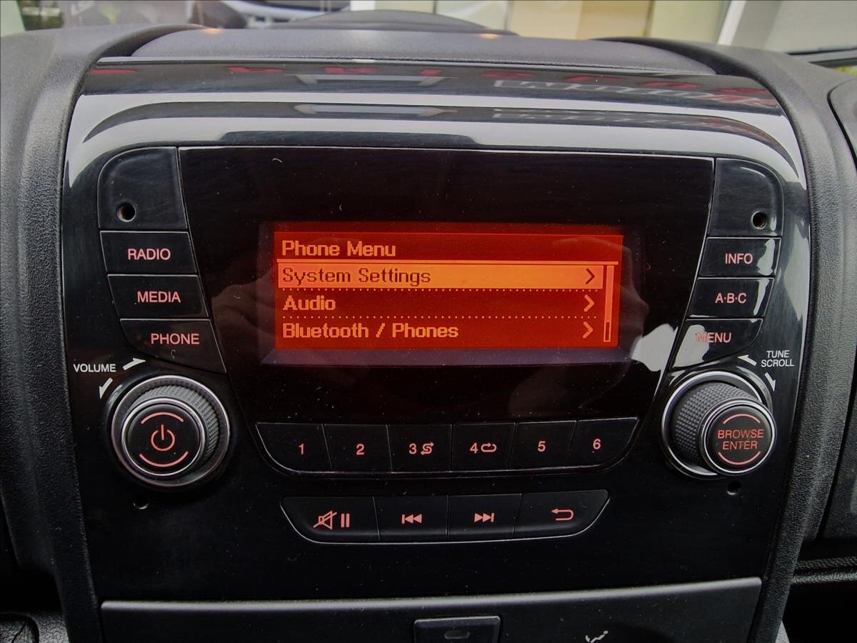 Citroën Jumper Skříň 2,2 l 103 kw