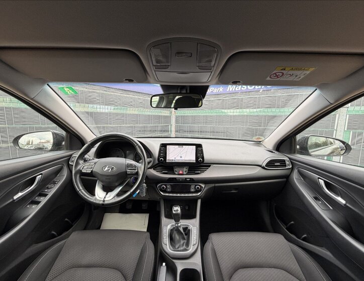 Hyundai i30 Kombi 998,0 88 kw