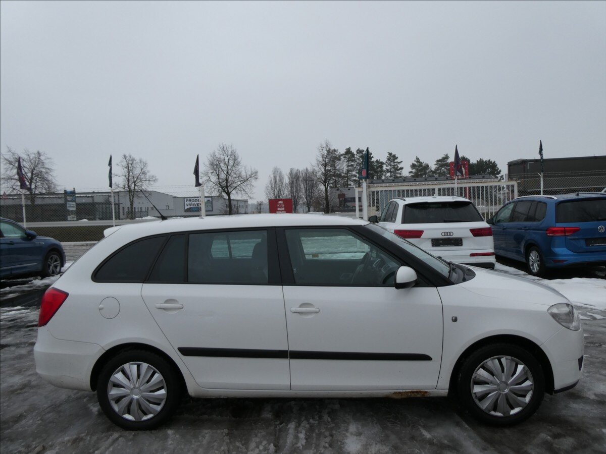 Škoda Fabia Kombi 1,4 l 51 kw