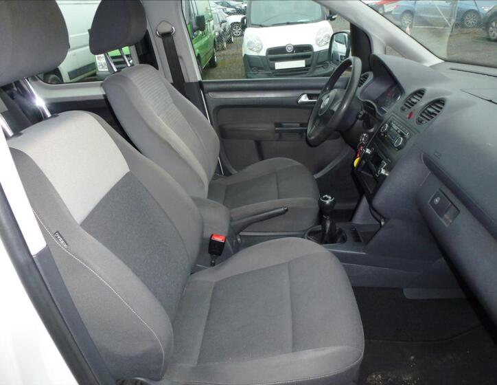 Volkswagen Caddy 23