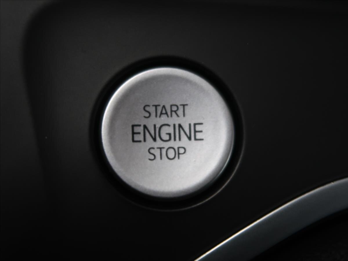 Volkswagen Golf Kombi 1,5 l 96 kw