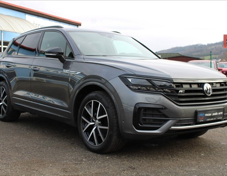 Volkswagen Touareg 3