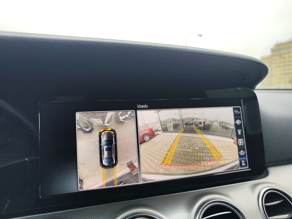 Mercedes-Benz Třídy E Sedan 3,0 l 190 kw