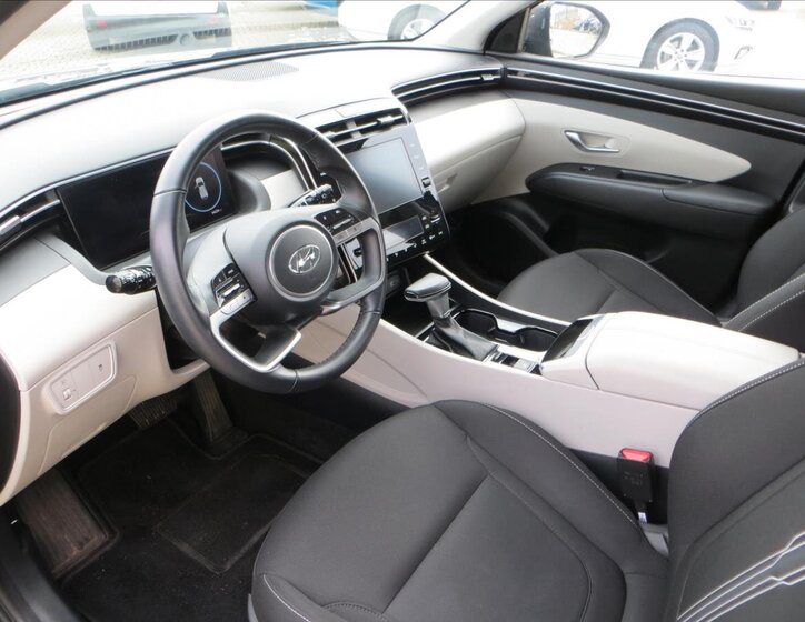 Hyundai Tucson SUV 1,6 l 110 kw