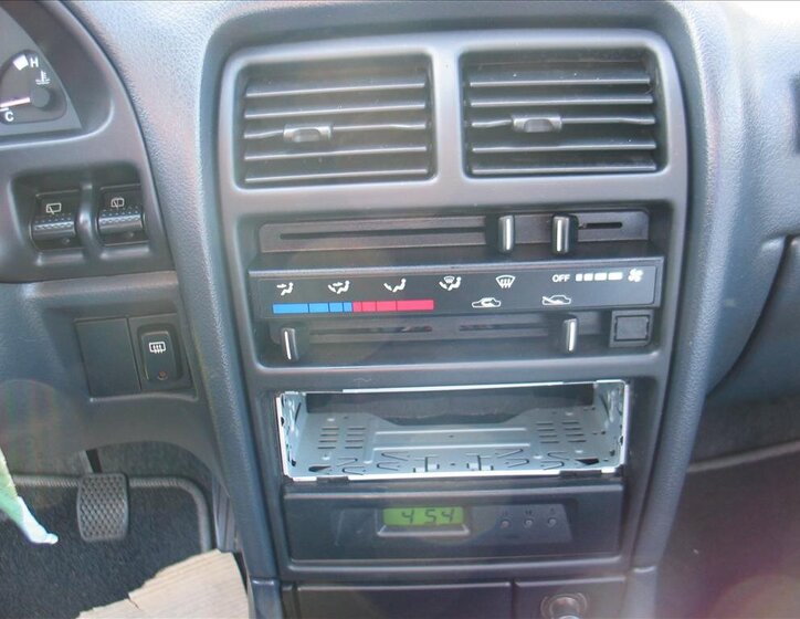 Suzuki Swift Hatchback 993,0 39 kw