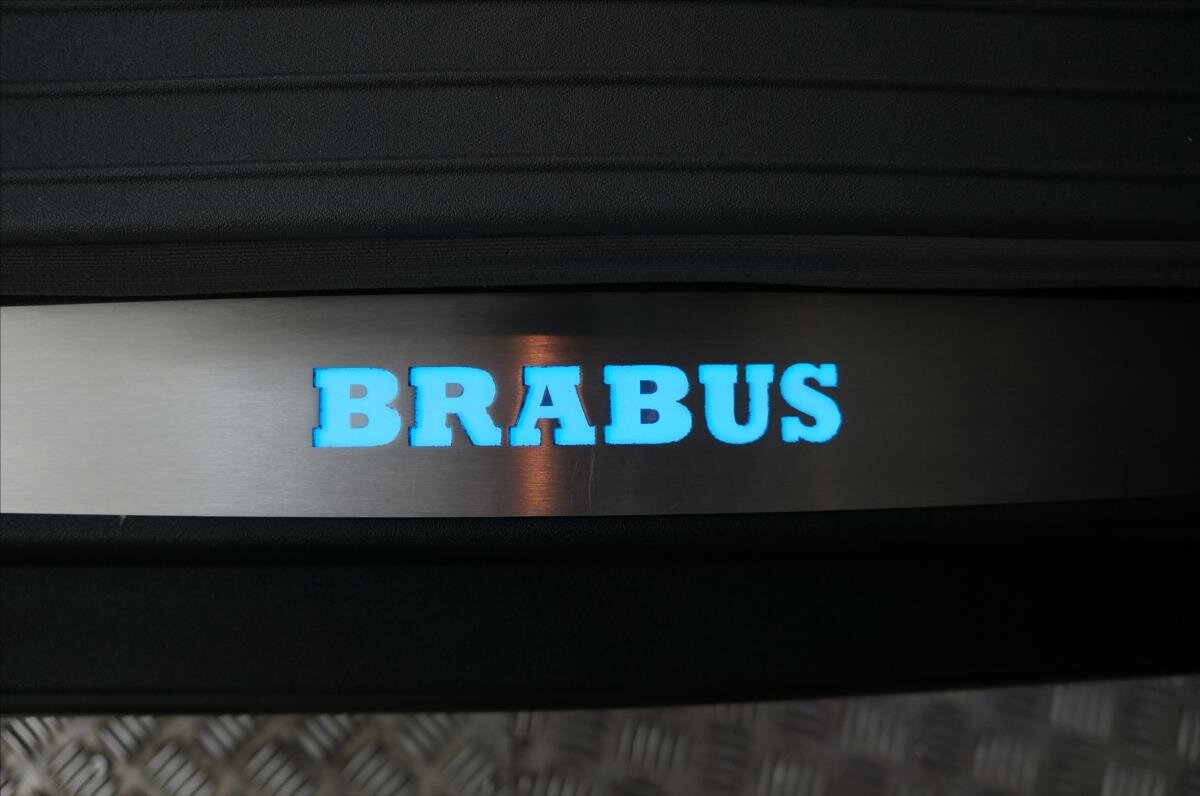 Mercedes-Benz SL Kabriolet 5,5 l 471 kw