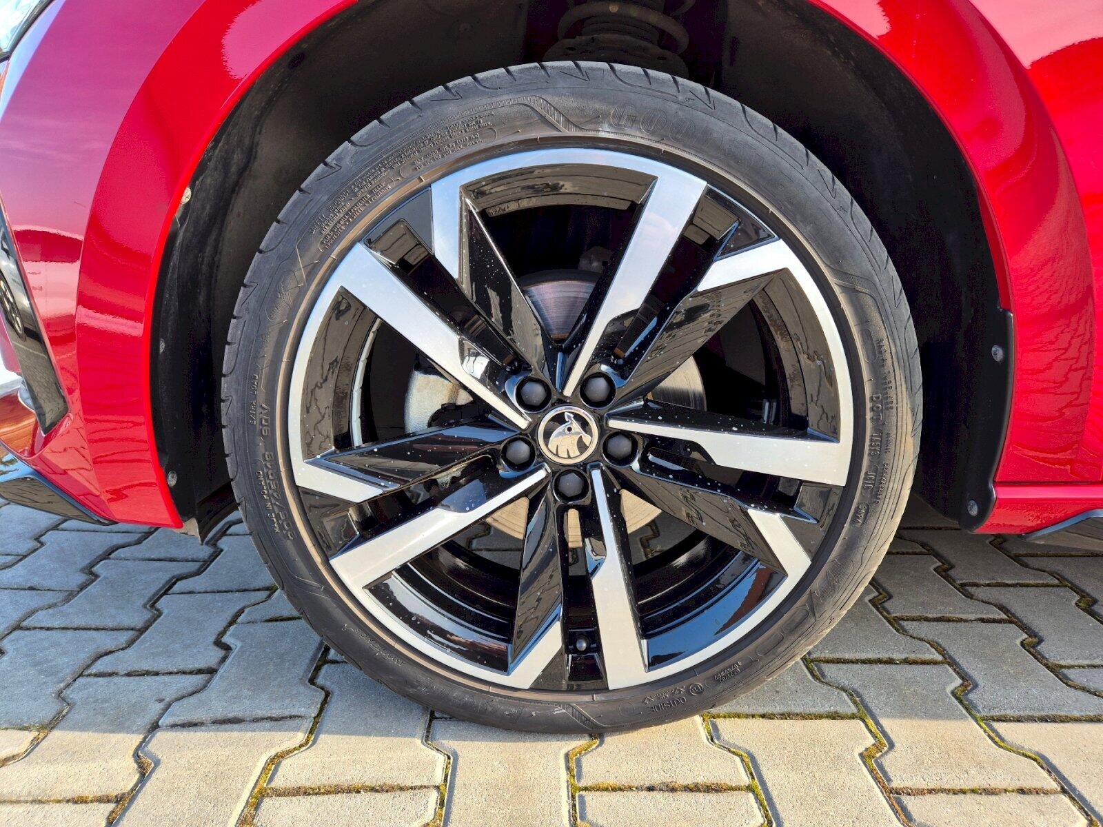 Škoda Scala Hatchback 1,5 l 110 kw