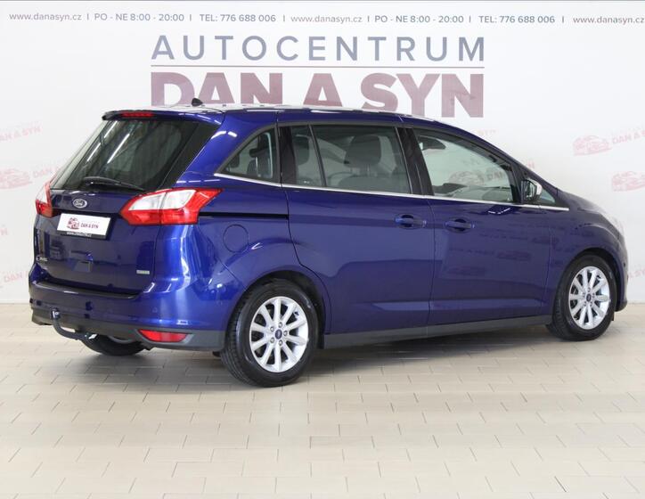 Ford Grand C-MAX 4