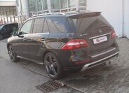 Mercedes-Benz Třídy M SUV / Terénní 3,0 l 190 kw