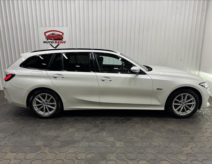 BMW Řada 3 Kombi 2,0 l 215 kw