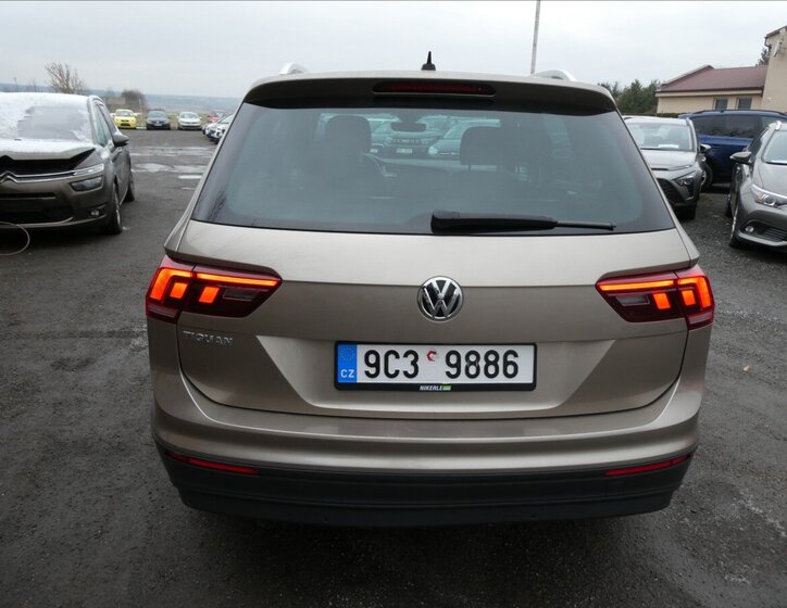 Volkswagen Tiguan SUV 2,0 l 110 kw