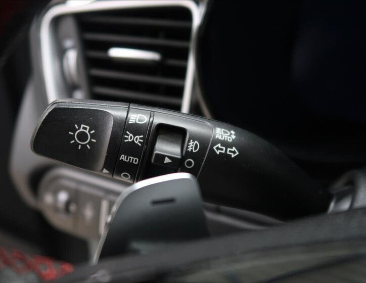 KIA ProCeed Kombi 1,6 l 150 kw