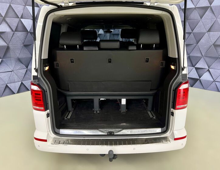 Volkswagen Multivan 21