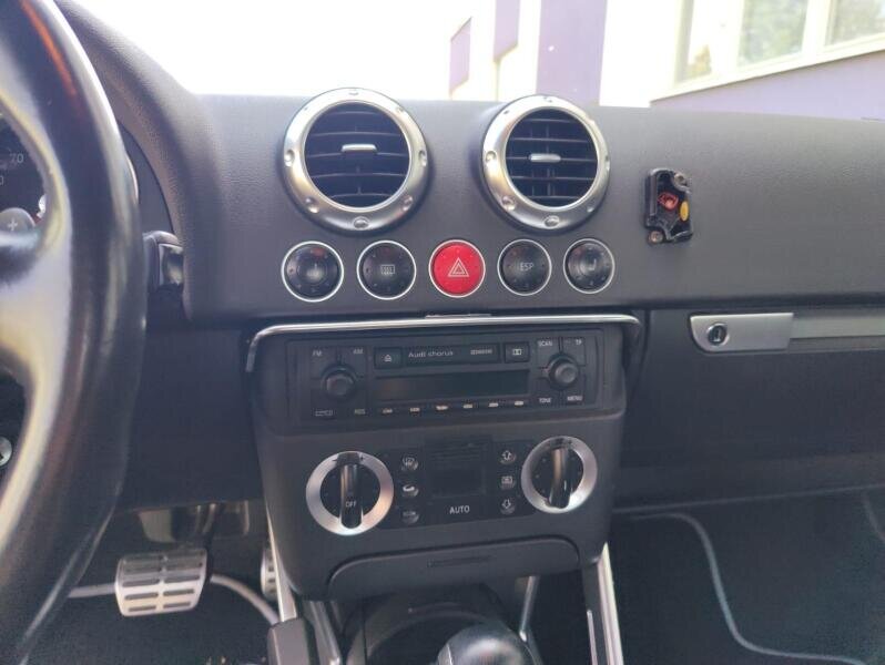 Audi TT Kupé 3,2 l 184 kw