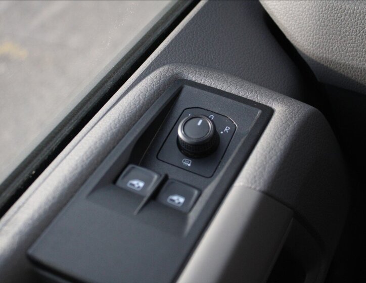 Volkswagen Crafter Skříň 2,0 l 103 kw