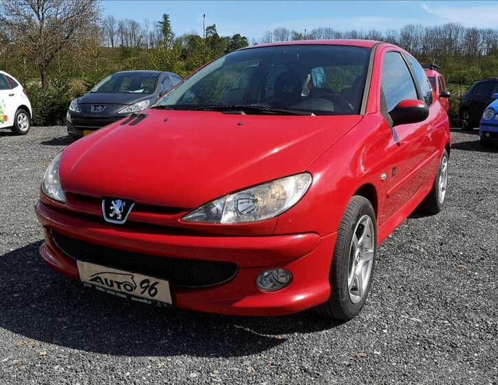 Peugeot 206 Hatchback 1,4 l 50 kw