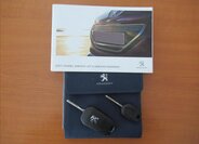 Peugeot 208 Hatchback 1,2 l 60 kw