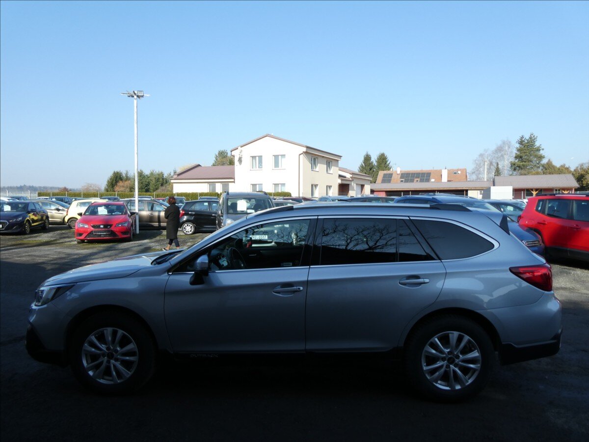 Subaru Outback Kombi 2,5 l 129 kw