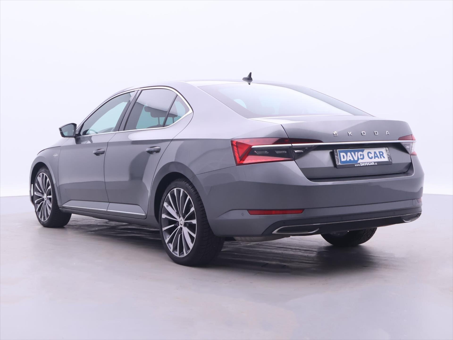 Škoda Superb Sedan / Limuzína 2,0 l 147 kw