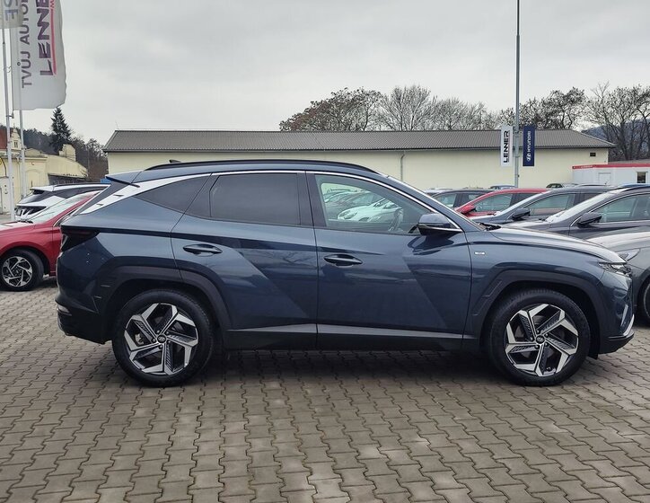 Hyundai Tucson SUV 1,6 l 132 kw