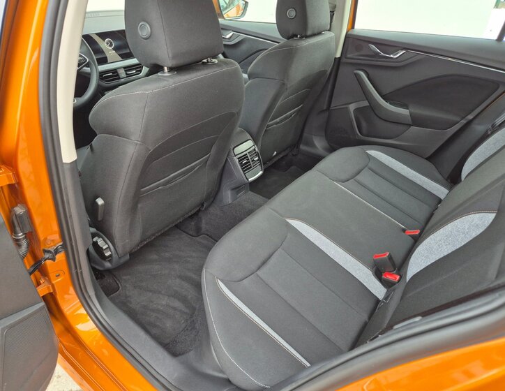 Škoda Kamiq Hatchback 1,0 l 85 kw